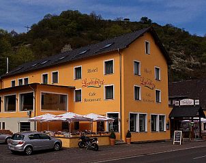 Guest house 6302708 • Apartment Rhineland-Palatinate • Hotel Cafe Restaurant Loreleyblick 